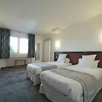 Logis & Restaurant Au Lion D'or 호텔 2*