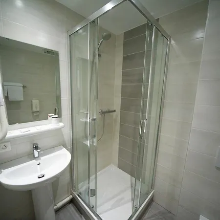 Logis & Restaurant Au Lion D'or Hotel 2*