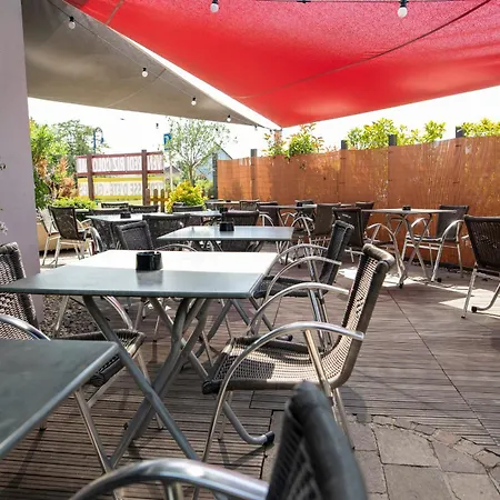 Logis & Restaurant Au Lion D'or 2* 伯恩霍普勒豪特