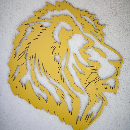 Logis & Restaurant Au Lion D'or 酒店