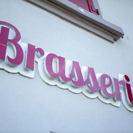 Logis & Restaurant Au Lion D'or Hotel Burnhaupt-le-Haut