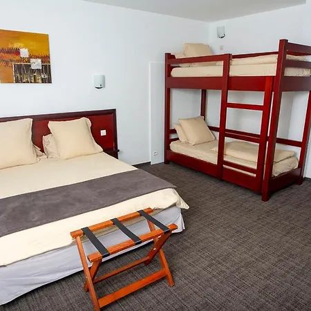 Logis & Restaurant Au Lion D'or 2* 伯恩霍普勒豪特