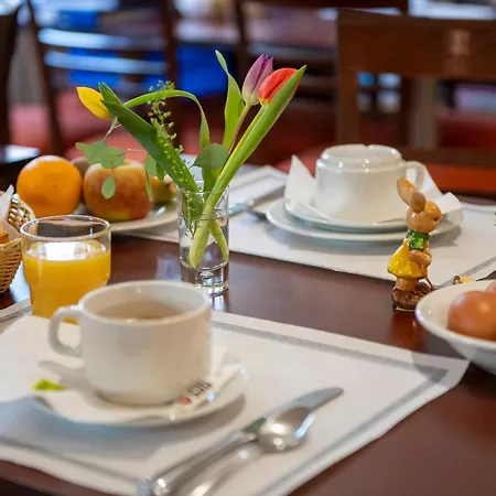 Logis & Restaurant Au Lion D'or Ξενοδοχείο