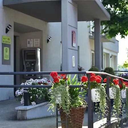 Logis & Restaurant Au Lion D'or 伯恩霍普勒豪特