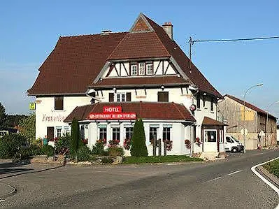 Hotel Logis & Restaurant Au Lion D'or 2*