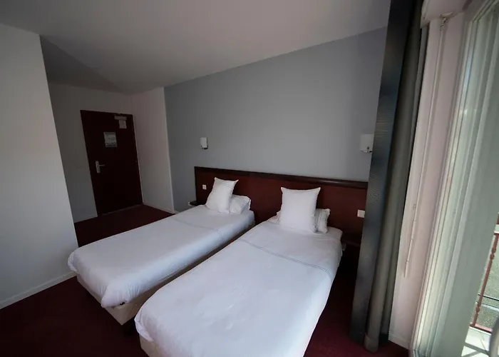 Logis & Restaurant Au Lion D'or Burnhaupt-le-Haut