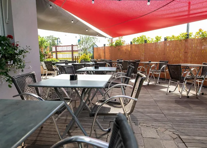 Logis & Restaurant Au Lion D'or 2* Burnhaupt-le-Haut