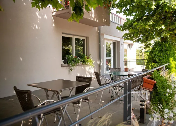 Logis & Restaurant Au Lion D'or Hotel Burnhaupt-le-Haut