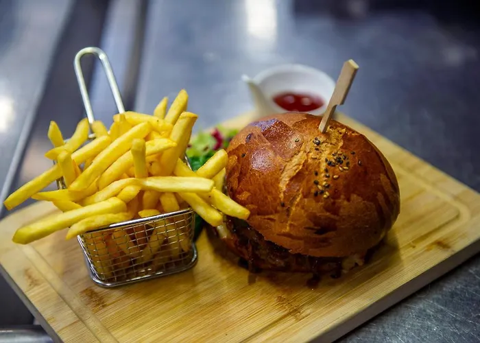 Hotel Logis & Restaurant Au Lion D'or Burnhaupt-le-Haut