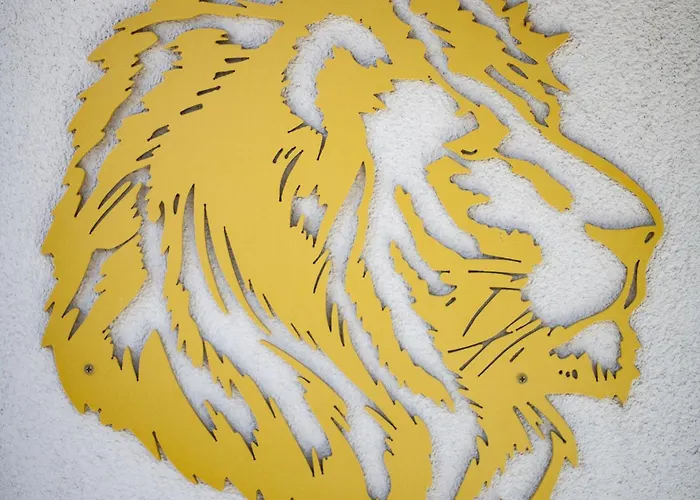 Logis & Restaurant Au Lion D'or Hotel