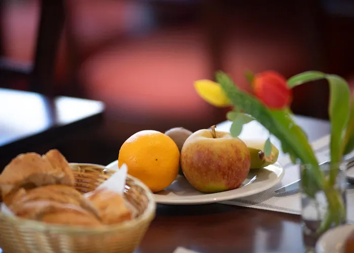 Hotel Logis & Restaurant Au Lion D'or Burnhaupt-le-Haut