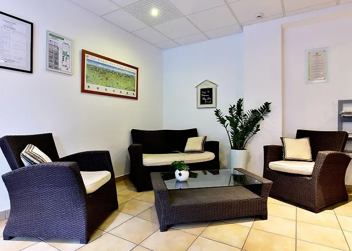 Logis & Restaurant Au Lion D'or Hotel Burnhaupt-le-Haut