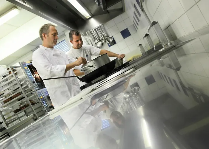 Hotel Logis & Restaurant Au Lion D'or